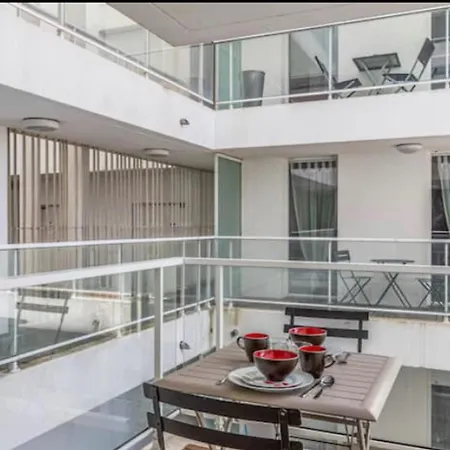 With Balcony In The Heart Of Apartment La Rochelle (Charente-Maritime)