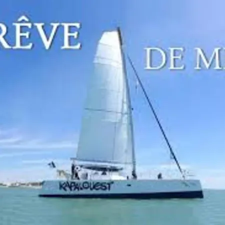 With Balcony In The Heart Of La Rochelle (Charente-Maritime)